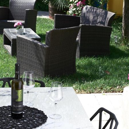 Wine Garden Holiday Home プーラ エクステリア 写真