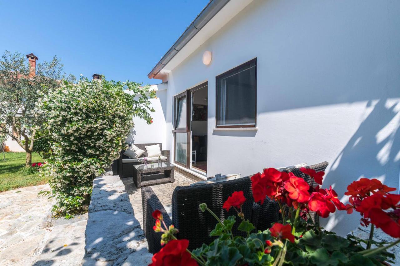Wine Garden Holiday Home プーラ エクステリア 写真
